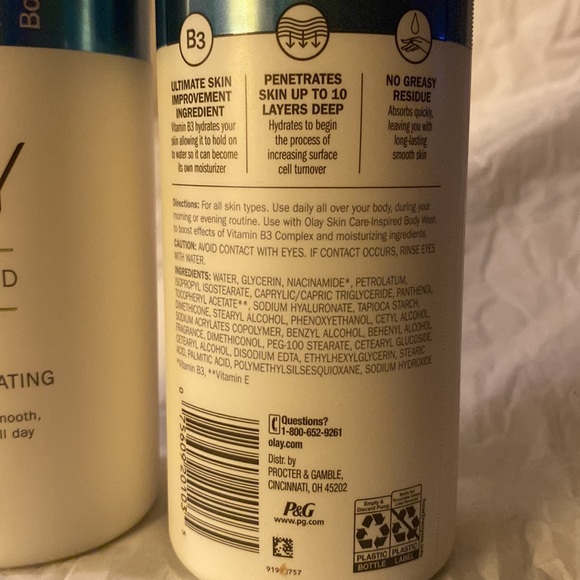 OLAY HYALURONIC ACID LOTION pack of 2 - Picture 5 of 6
